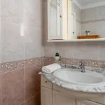 Cozy Seaview Getaway Апартаменти