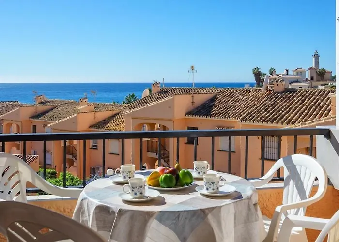 Apartment Cozy Seaview Getaway Fuengirola