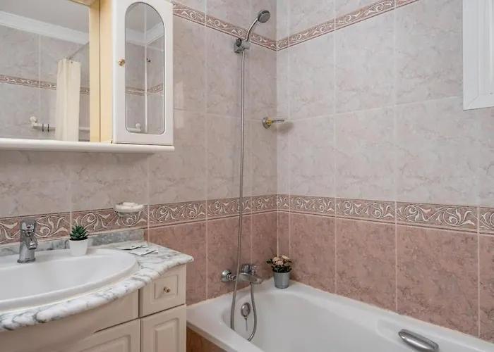 Cozy Seaview Getaway Appartement Fuengirola